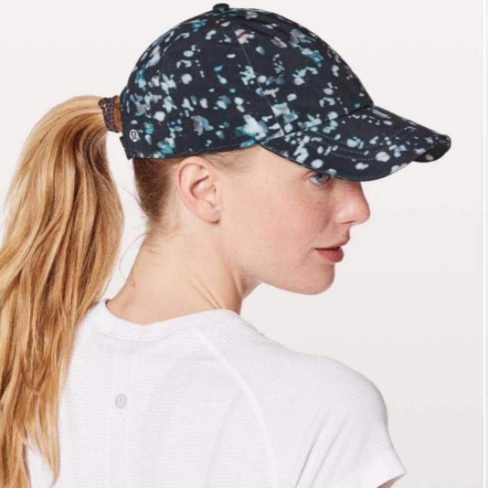 EUC lululemon Baller Hat - Faded Pixel Multi